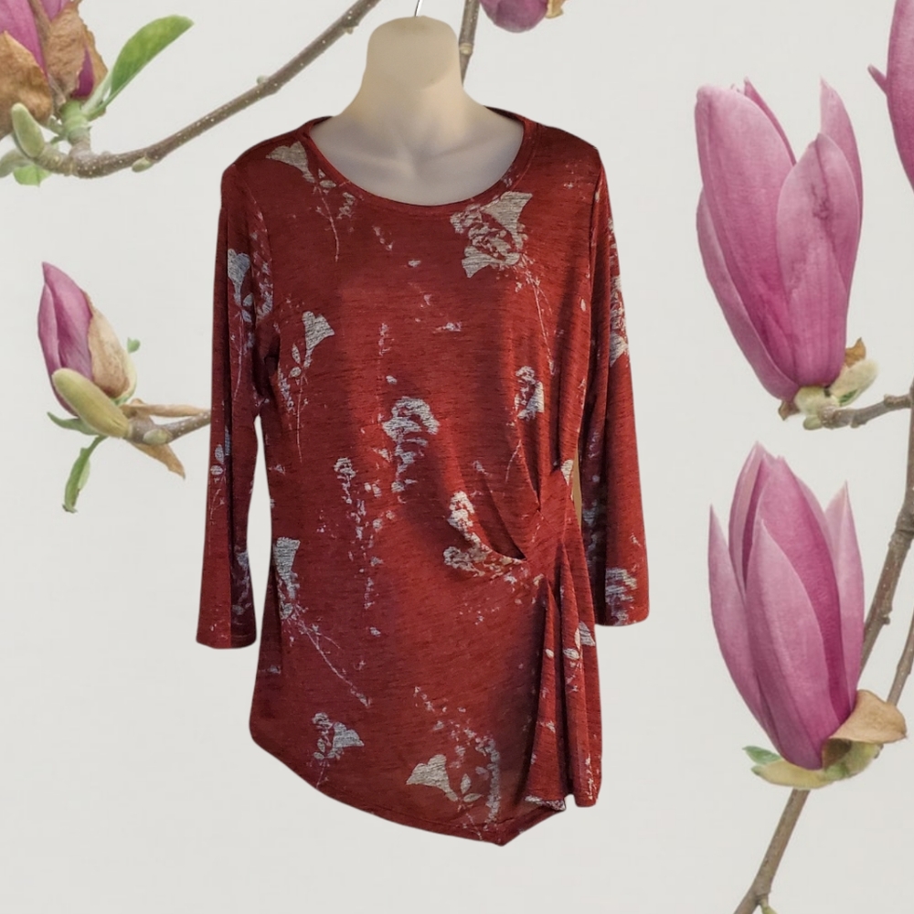 Simply Vera Vera Wang Cranberry Red & Silver Gray Pullover Top Silky Soft